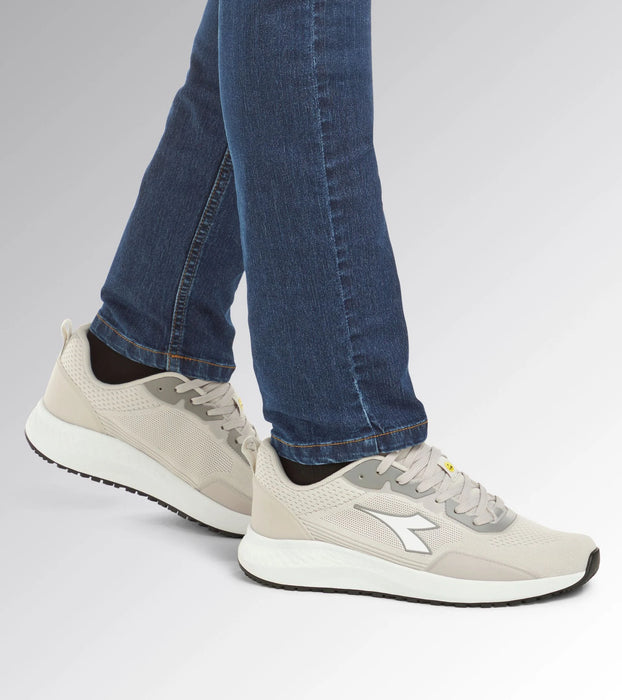 Utility Diadora - Scarpa da Lavoro Bassa CREW EVO O1 SR ESD per Uomo e Donna (sprovvista di puntale di protezione)
