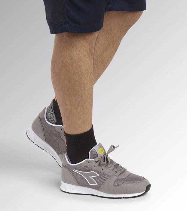Utility Diadora - Scarpa da Lavoro Bassa CREW MICROMESH OB SRC col. Wind Grey per Uomo e Donna (sprovvista di puntale di protezione)