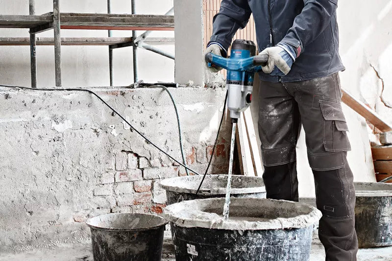 Bosch - Miscelatore GRW 140 - Potenza e precisione per impasti edili