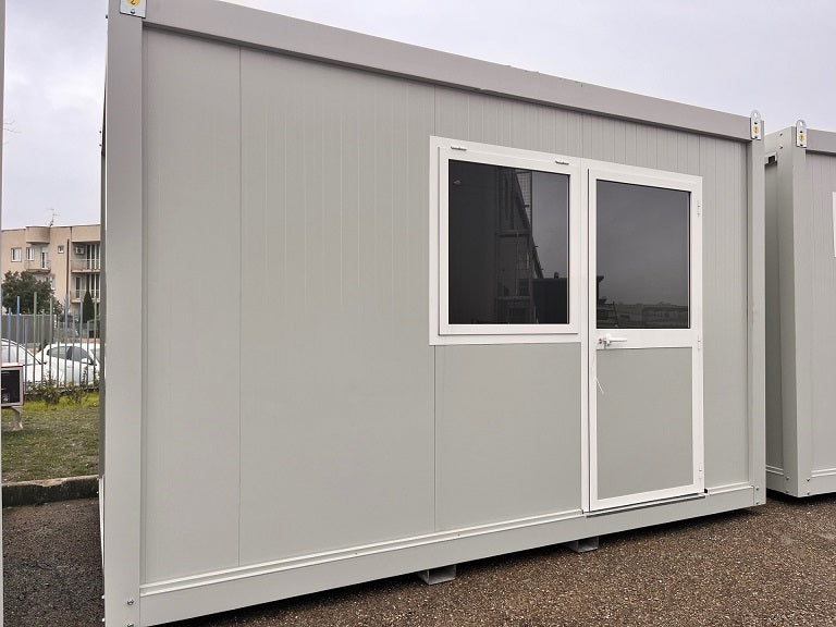 Monoblocco prefabbricato coibentato 3140 x 2000 x H. 2680 (Misure esterne)