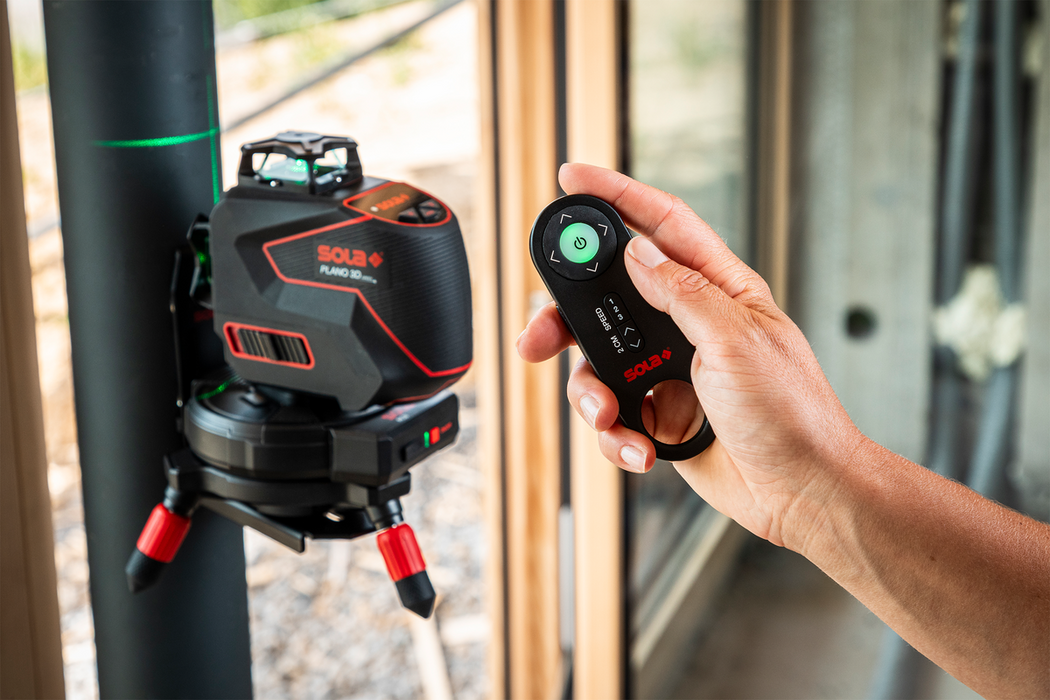 SOLA PLANO 3D GREEN RCB SET – Livello Laser 3×360° con Base Radio Comandata